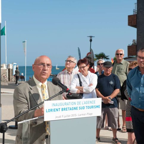 photographe événementiel maire de larmor-plage inauguration office du tourisme le pochat