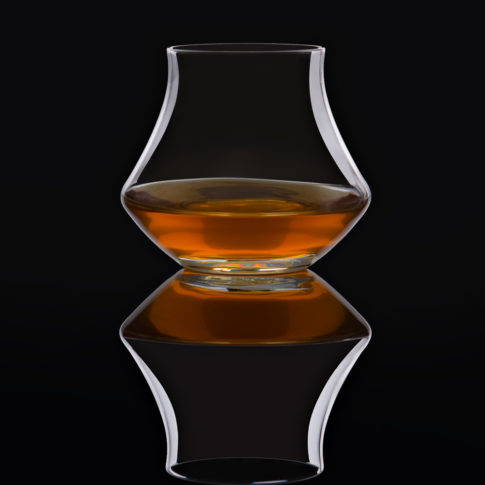 nature morte verre rhum studio fond noir le pochat photographe morbihan